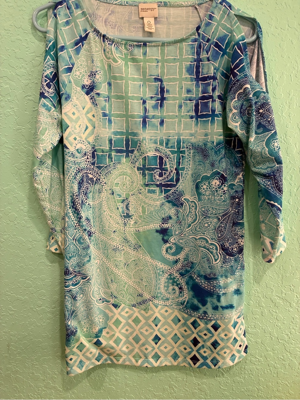 Zenergy Aqua and Navy Paisley Cold-Shoulder Tunic 0 Chicos small